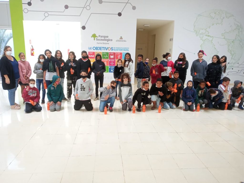 ALUNOS DE ESCOLA MUNICIPAL VISITAM O PARQUE TECNOLÓGICO | Parque ...